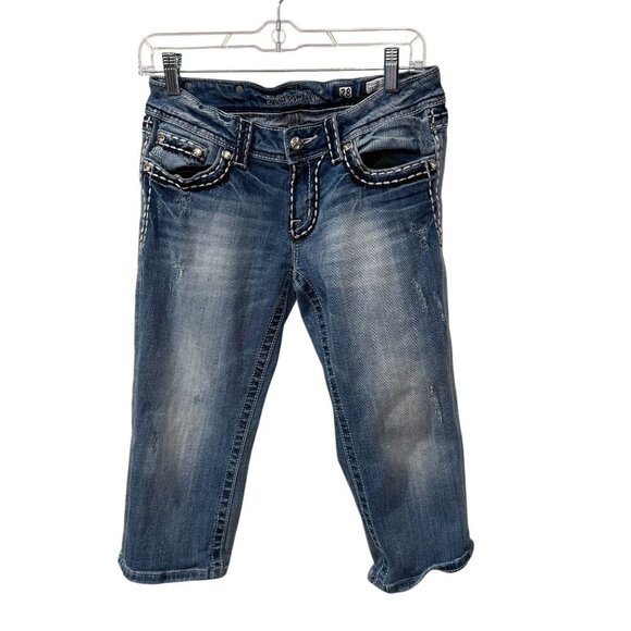 Miss Me Womens Distressed Denim Capri cropped Jeans Size 28 Embroidered Pockets - Picture 1 of 8